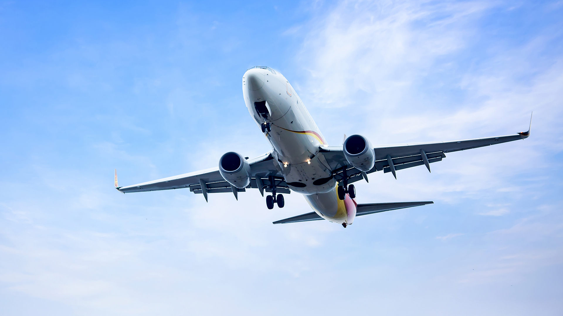 Preço médio das passagens aéreas sobe 22% após pandemia